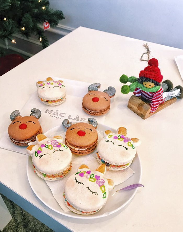 Unicorn Macarons Are The Most Magical Dessert Ever