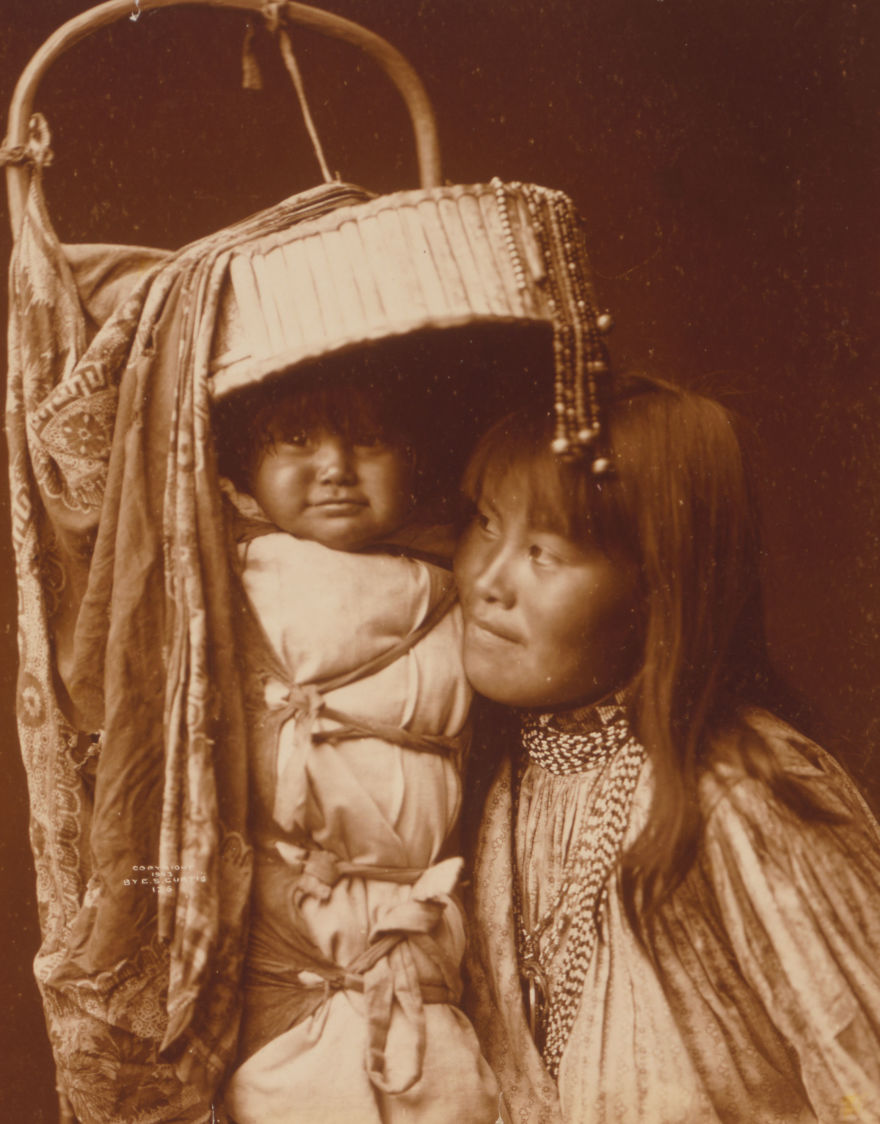 Rare 1900s Photos Capture How Native Americans Lived 100 Years Ago Rare 1900s Photos Capture How Native Americans Lived 100 Years Ago