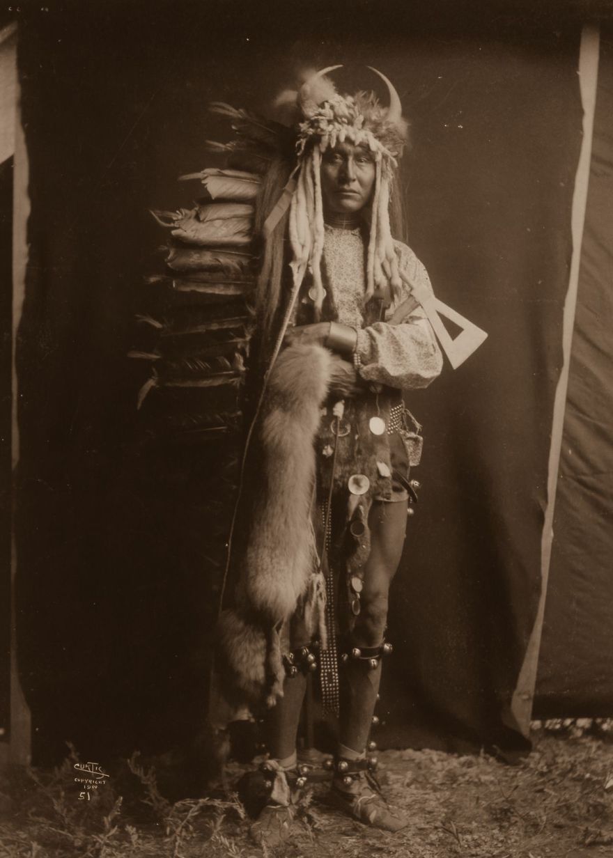 Rare 1900s Photos Capture How Native Americans Lived 100 Years Ago Rare 1900s Photos Capture How Native Americans Lived 100 Years Ago