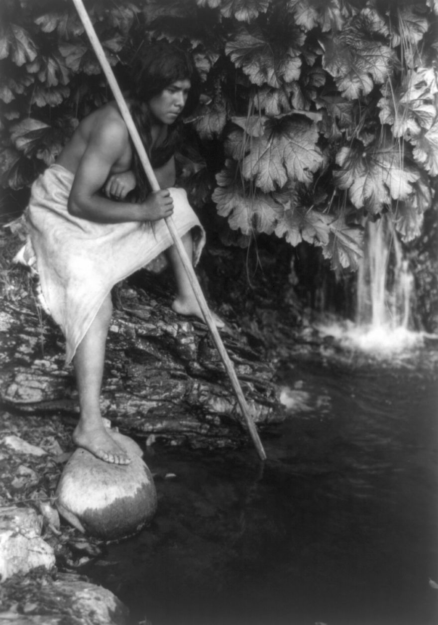 Rare 1900s Photos Capture How Native Americans Lived 100 Years Ago Rare 1900s Photos Capture How Native Americans Lived 100 Years Ago