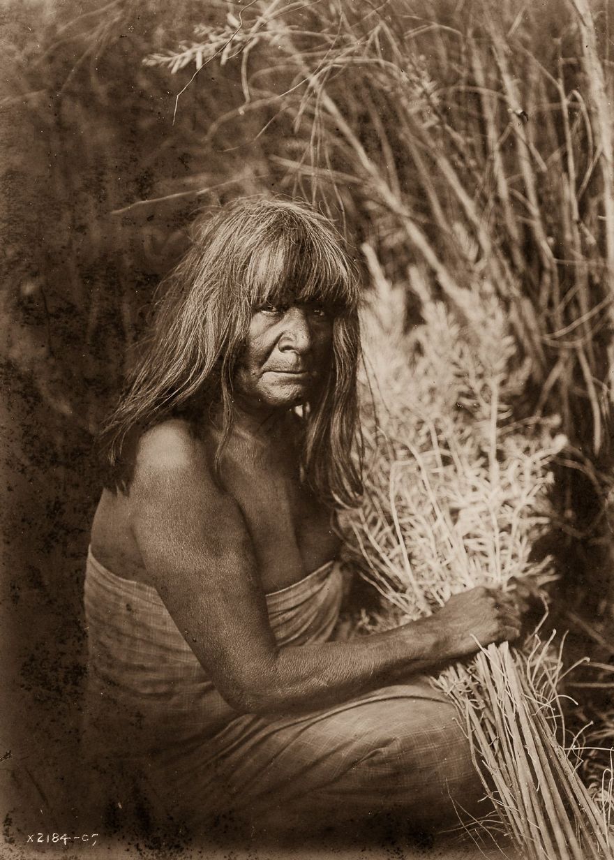 Rare 1900s Photos Capture How Native Americans Lived 100 Years Ago Rare 1900s Photos Capture How Native Americans Lived 100 Years Ago