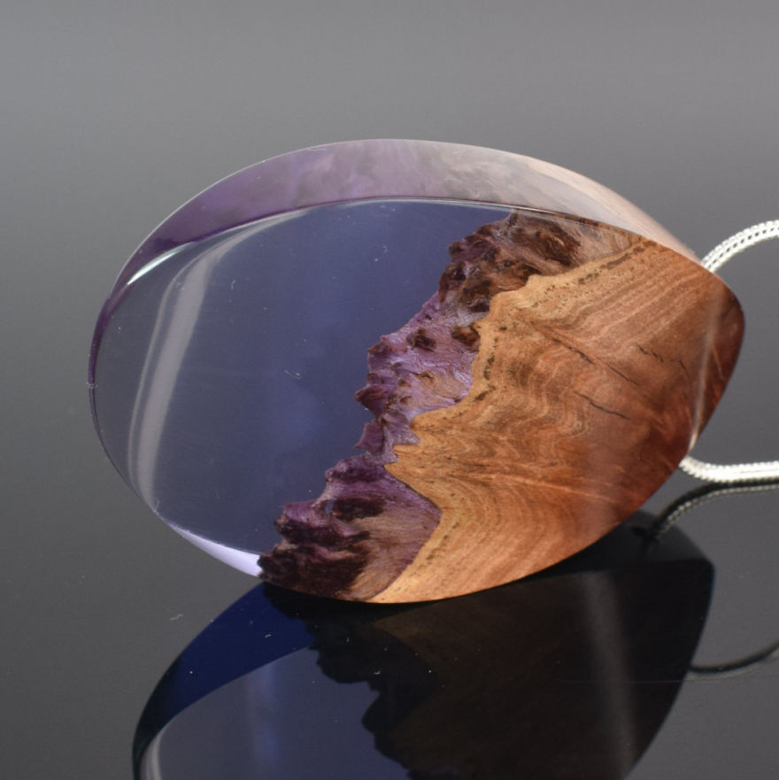 I Make Pendants That Allow You To Carry A Bit Of Nature’s Beauty With You