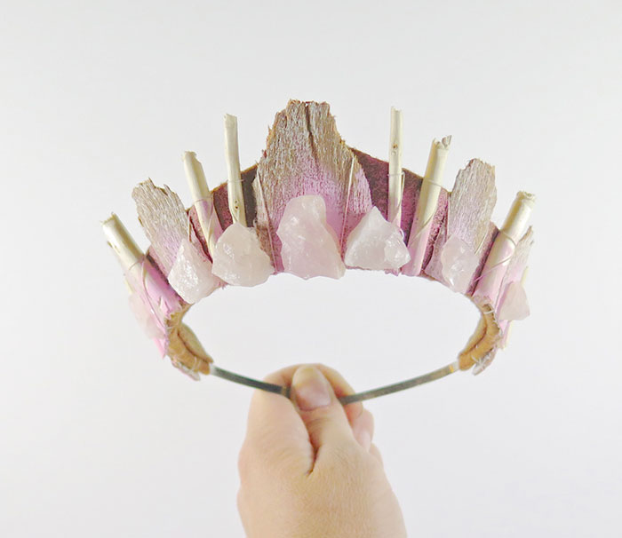 Handmade Crystal-Studded Crowns Are An Actual Thing Handmade Crystal-Studded Crowns Are An Actual Thing