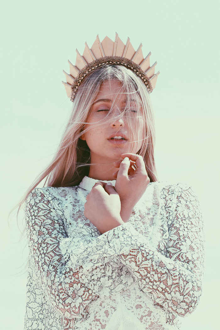 Handmade Crystal-Studded Crowns Are An Actual Thing Handmade Crystal-Studded Crowns Are An Actual Thing