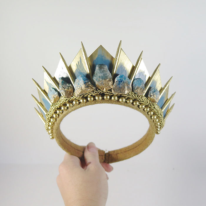 Handmade Crystal-Studded Crowns Are An Actual Thing Handmade Crystal-Studded Crowns Are An Actual Thing