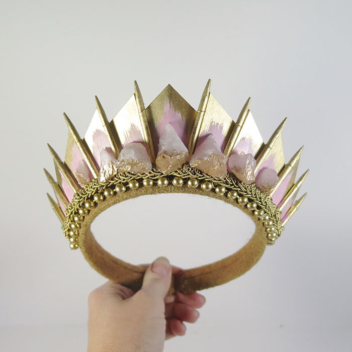 Handmade Crystal-Studded Crowns Are An Actual Thing Handmade Crystal-Studded Crowns Are An Actual Thing