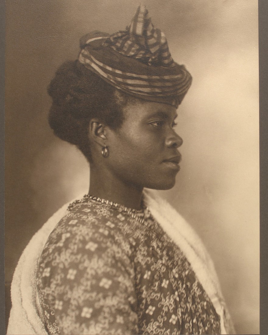 The True Faces of America: Rare 100 Year-Old Portraits Of New York Immigrants The True Faces of America: Rare 100 Year-Old Portraits Of New York Immigrants