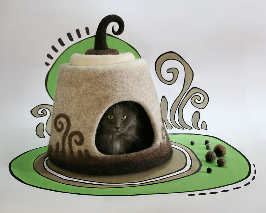I Felt Fairytale Houses For Cats