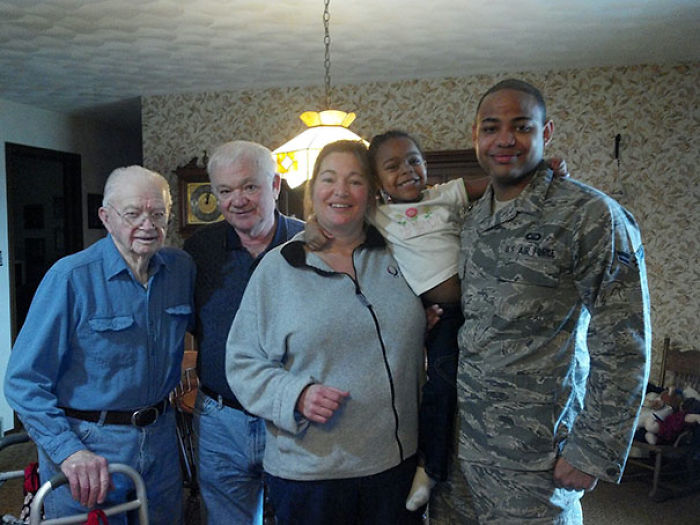 81 Family Portraits That Will Touch Your Soul 81 Family Portraits That Will Touch Your Soul