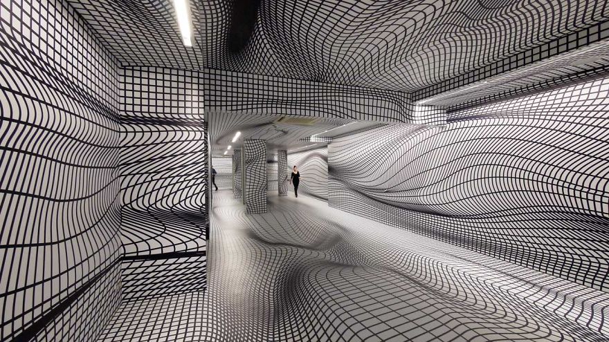 Optical Illusion Rooms By Peter Kogler Will Give You Vertigo Optical Illusion Rooms By Peter Kogler Will Give You Vertigo