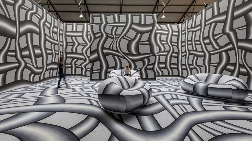 Optical Illusion Rooms By Peter Kogler Will Give You Vertigo Optical Illusion Rooms By Peter Kogler Will Give You Vertigo