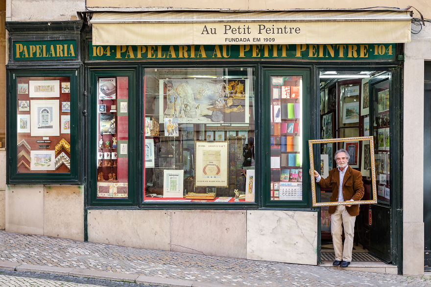 I Photograph Historical Storefronts In Lisbon To Reveal The Story Of City Rarely Seen By Tourists I Photograph Historical Storefronts In Lisbon To Reveal The Story Of City Rarely Seen By Tourists