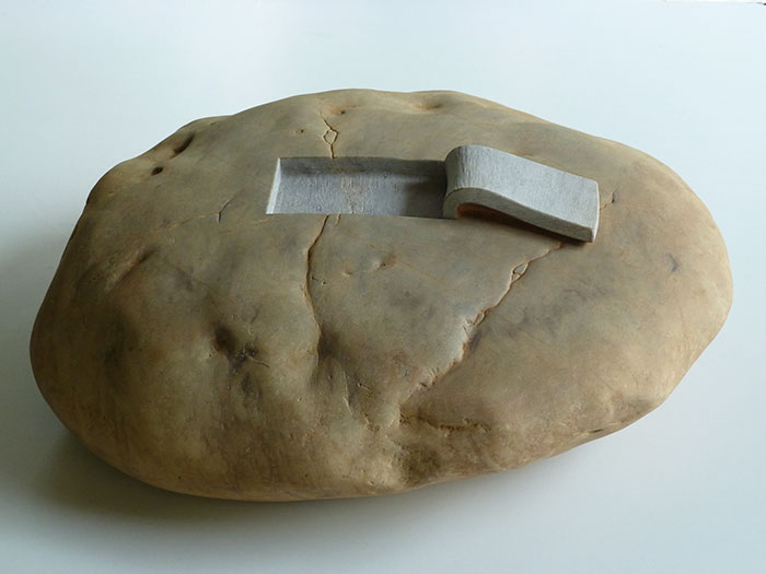 Artist Makes Stone Look Soft By Twisting, Folding And Peeling It Artist Makes Stone Look Soft By Twisting, Folding And Peeling It