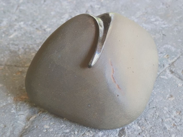 Artist Makes Stone Look Soft By Twisting, Folding And Peeling It