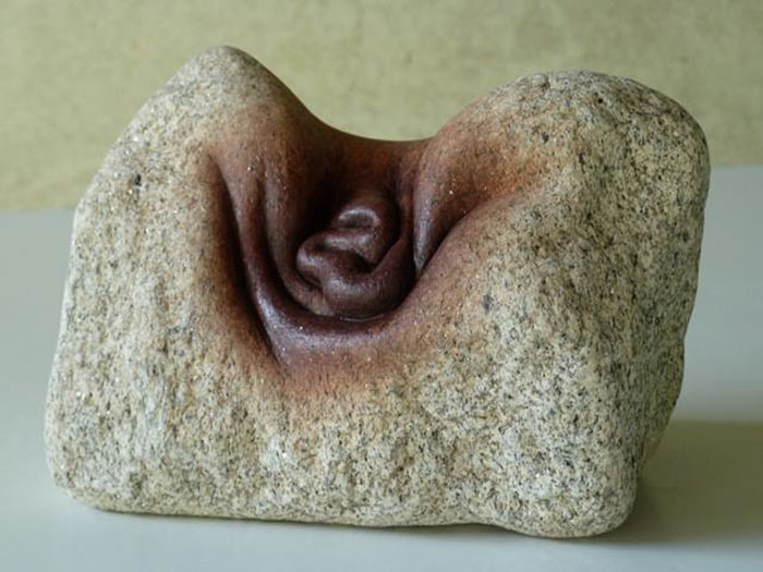 Artist Makes Stone Look Soft By Twisting, Folding And Peeling It