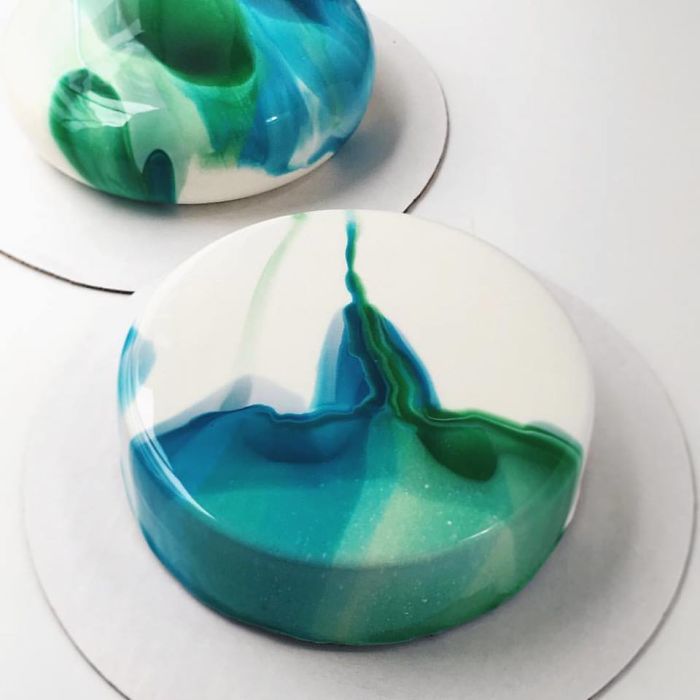 I Make Mirror Glazed Mousse Cakes