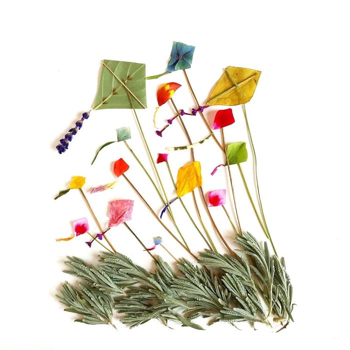 This Artist Turns Flowers Into Paintings This Artist Turns Flowers Into Paintings