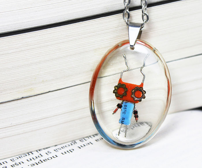 I Turned Electronic Waste Into Tiny Robots I Turned Electronic Waste Into Tiny Robots