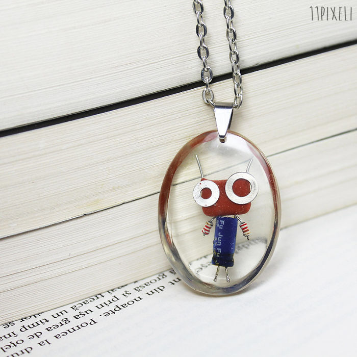 I Turned Electronic Waste Into Tiny Robots I Turned Electronic Waste Into Tiny Robots