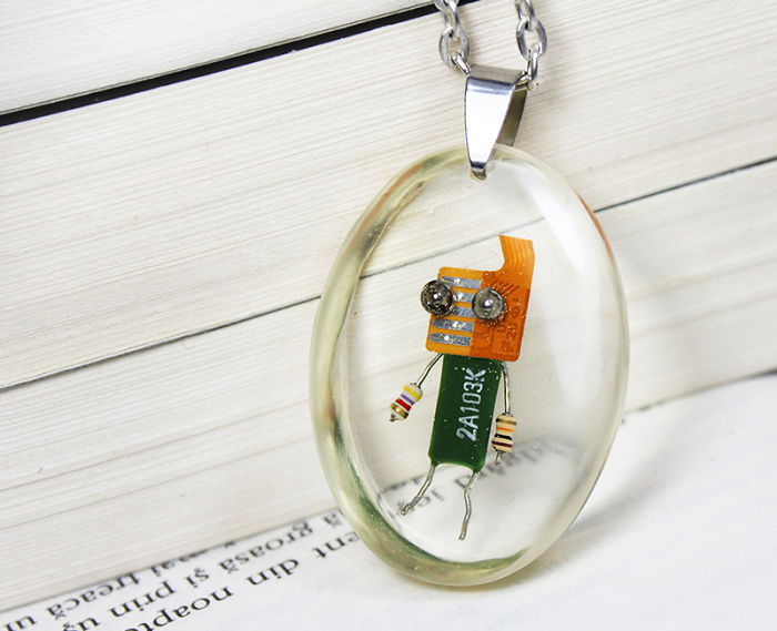 I Turned Electronic Waste Into Tiny Robots I Turned Electronic Waste Into Tiny Robots