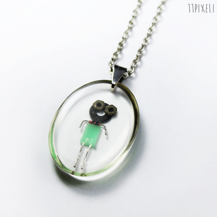 I Turned Electronic Waste Into Tiny Robots I Turned Electronic Waste Into Tiny Robots