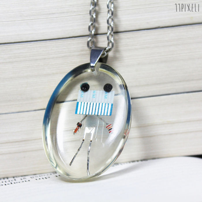 I Turned Electronic Waste Into Tiny Robots I Turned Electronic Waste Into Tiny Robots