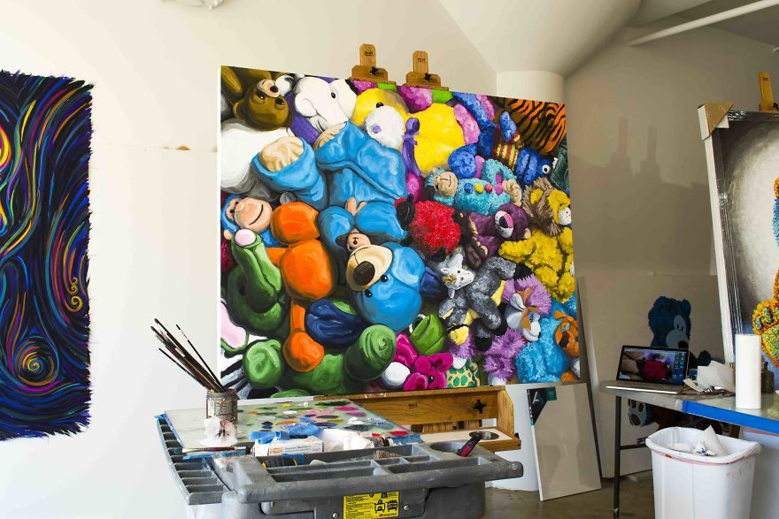 I Quit My Job To Paint Stuffed Animals That Bring Back Childhood Joy I Quit My Job To Paint Stuffed Animals That Bring Back Childhood Joy