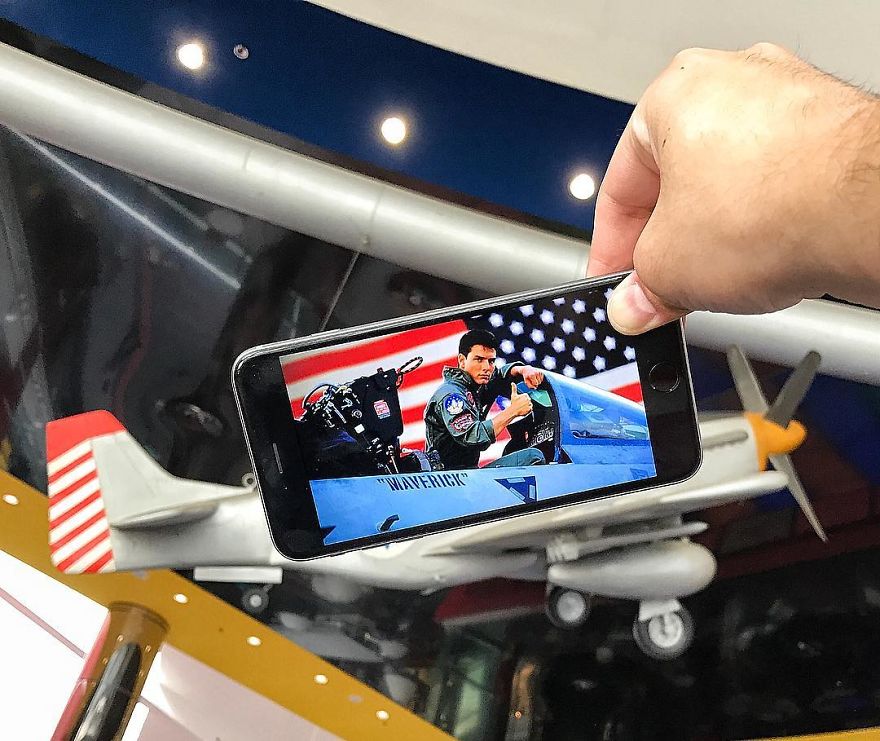 I Bring Everyday Objects To Life By Adding A Twist To Them Using My Phone (Part 2) I Bring Everyday Objects To Life By Adding A Twist To Them Using My Phone (Part 2)