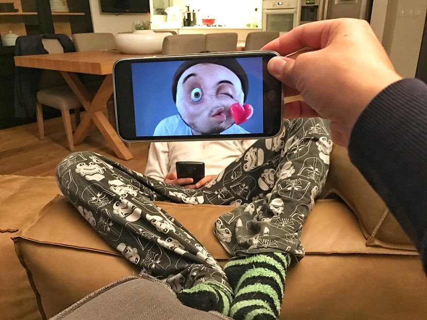 I Bring Everyday Objects To Life By Adding A Twist To Them Using My Phone (Part 2) I Bring Everyday Objects To Life By Adding A Twist To Them Using My Phone (Part 2)