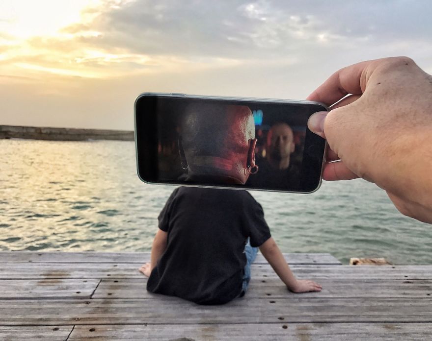 I Bring Everyday Objects To Life By Adding A Twist To Them Using My Phone (Part 2) I Bring Everyday Objects To Life By Adding A Twist To Them Using My Phone (Part 2)