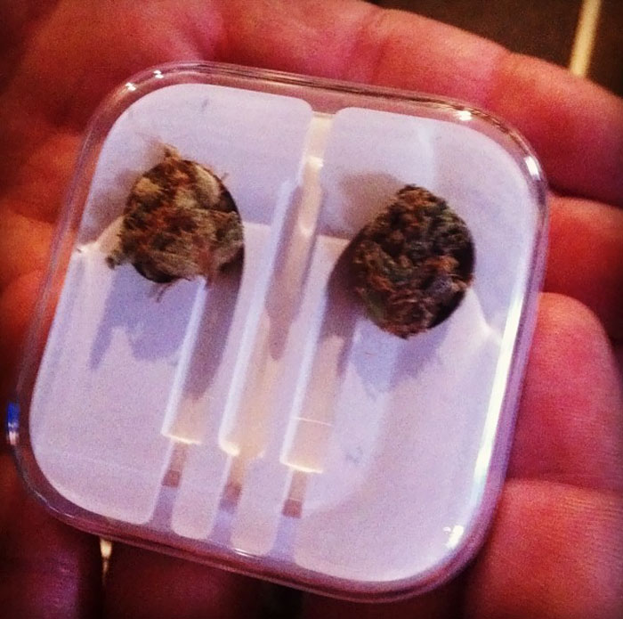 How Many Of These Puns Can You Guess Without Looking At The Answers? How Many Of These Puns Can You Guess Without Looking At The Answers?