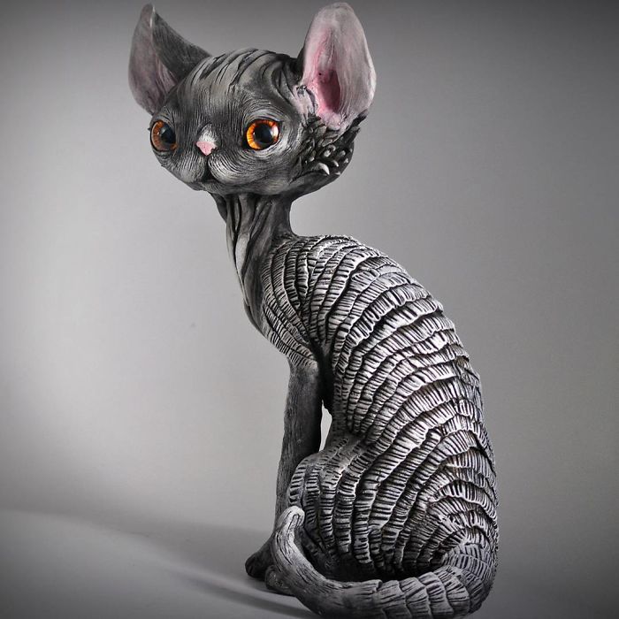 Russian Artist Combines Fantasy And Rasta Elements To Create Magical Cats