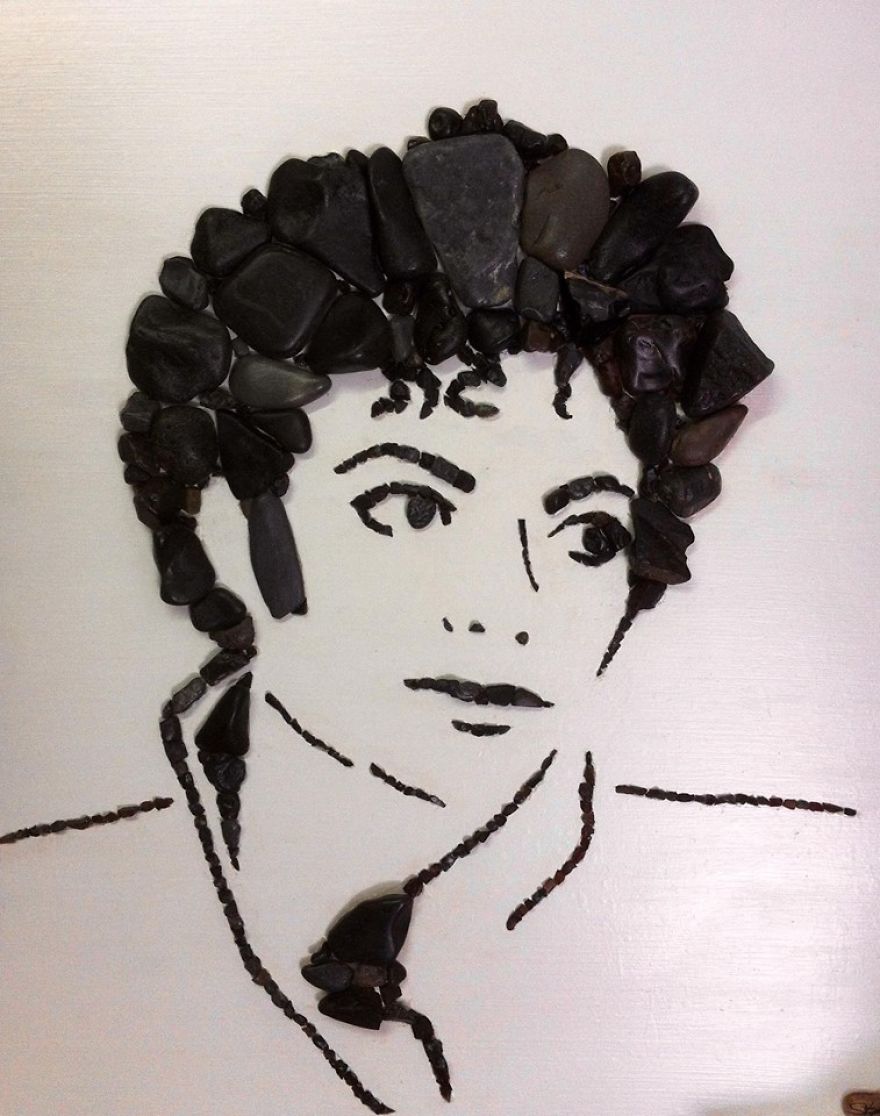 I Create Art From Stones I Find On The Beach I Create Art From Stones I Find On The Beach