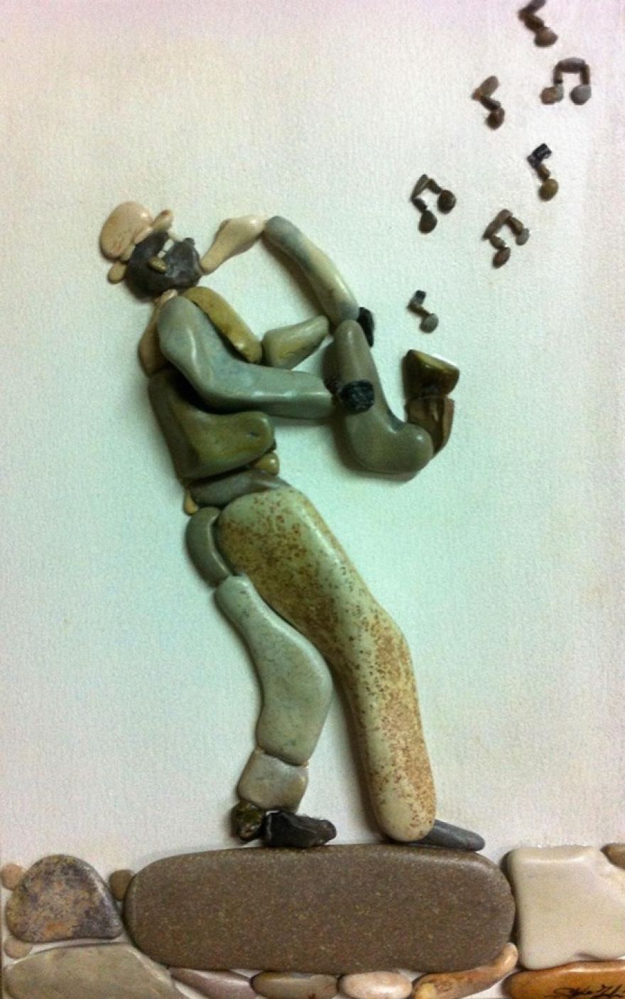 I Create Art From Stones I Find On The Beach I Create Art From Stones I Find On The Beach