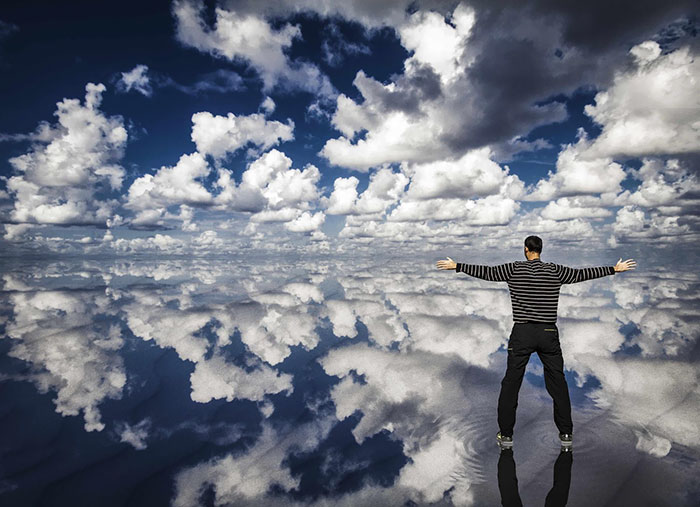 84 Reflections That Will Mess With Your Head 84 Reflections That Will Mess With Your Head