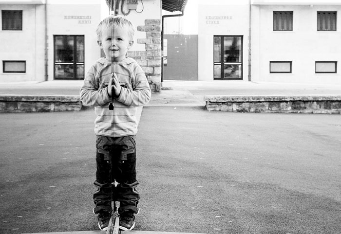 84 Reflections That Will Mess With Your Head 84 Reflections That Will Mess With Your Head