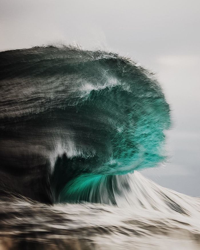 Breathtaking Wave Photos By Lloyd Meudell Look Like Mountains
