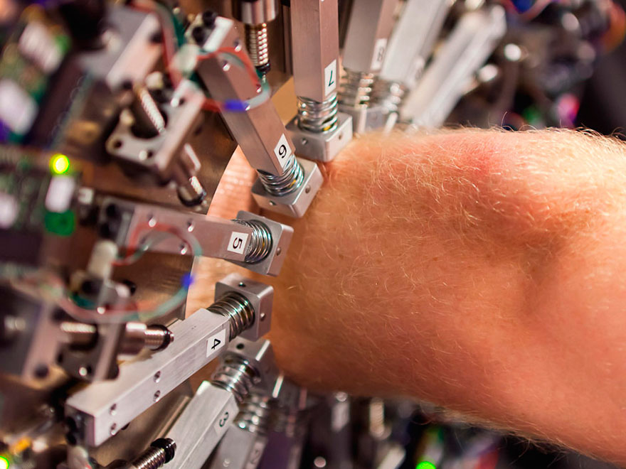 Incredible See-Through Prosthetics 3D-Printed From Titanium Incredible See-Through Prosthetics 3D-Printed From Titanium