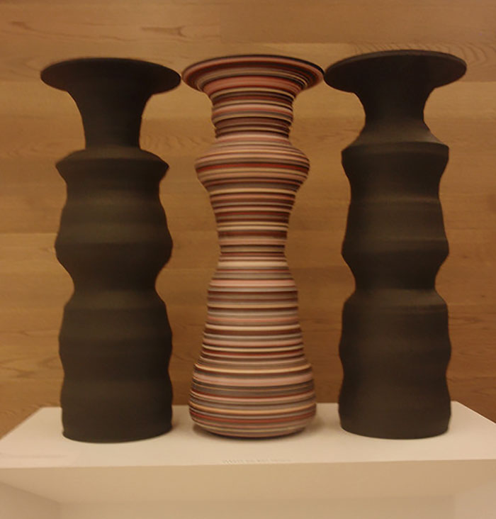 Artist Makes Optical Illusion Vases That Create Secret Images When Put Together (7 Pics)