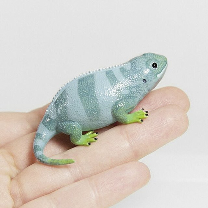 Tiny Animal Sculptures That I Create From Polymer Clay