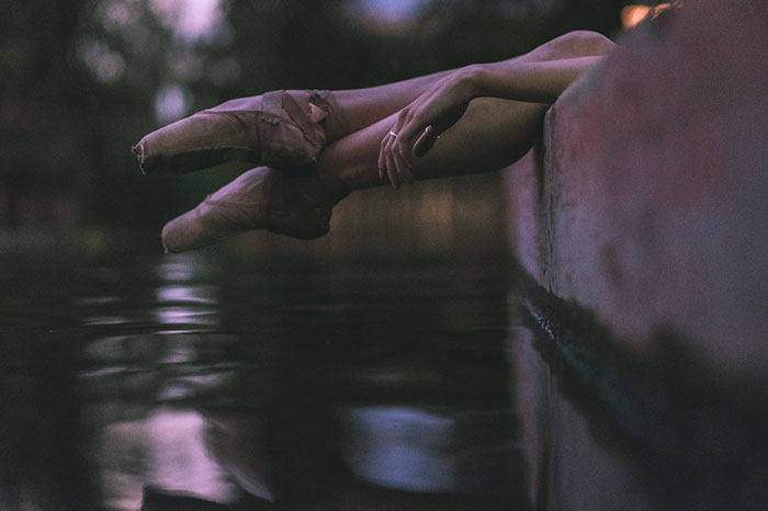 Photographer Documents Dancers Practicing In The Streets Of Mexico City To Prove Trump Was Wrong