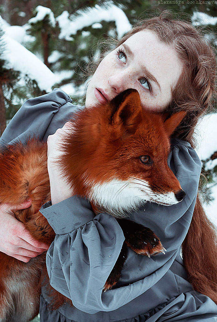 Fairytale Portraits Of Redheads With A Red Fox By Uzbek Photographer Fairytale Portraits Of Redheads With A Red Fox By Uzbek Photographer