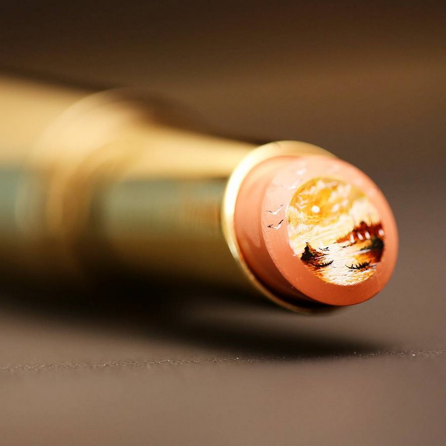 Turkish Artist Paints Unbelievably Tiny Paintings Onto Small Objects Turkish Artist Paints Unbelievably Tiny Paintings Onto Small Objects