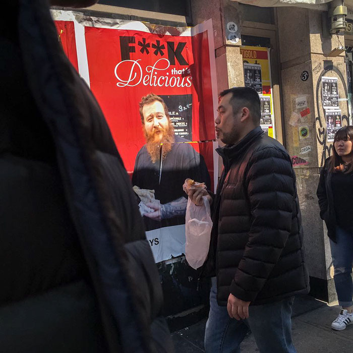 191 Perfectly Timed Street Photography Shots That Show Timing Is Everything