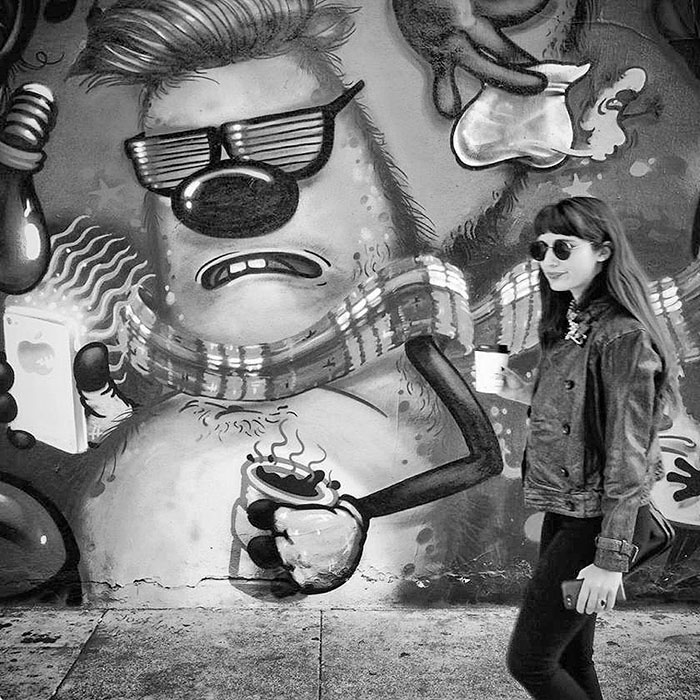 191 Perfectly Timed Street Photography Shots That Show Timing Is Everything