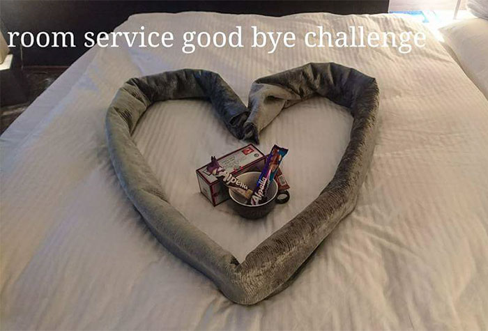 Bored Hotel Guest Starts Making “Challenges” For Housekeepers, And They Respond With These Notes Bored Hotel Guest Starts Making “Challenges” For Housekeepers, And They Respond With These Notes