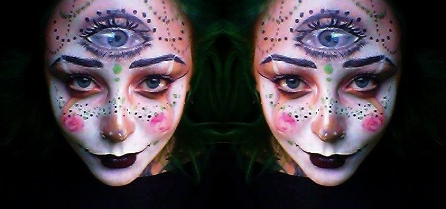 I’m A Self-Thought Artist Painting On Faces I’m A Self-Thought Artist Painting On Faces