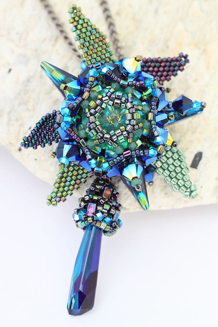 Gorgeous Seed Bead Webs: 25 Amazing Jewelries By Apollinariya Koprivnik Gorgeous Seed Bead Webs: 25 Amazing Jewelries By Apollinariya Koprivnik