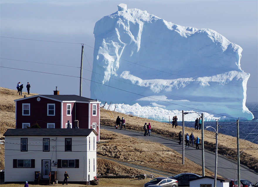 GIANT 150ft Iceberg Is Floating Past Canada, And It’s 50ft Bigger Than The One That Sank Titanic GIANT 150ft Iceberg Is Floating Past Canada, And It’s 50ft Bigger Than The One That Sank Titanic