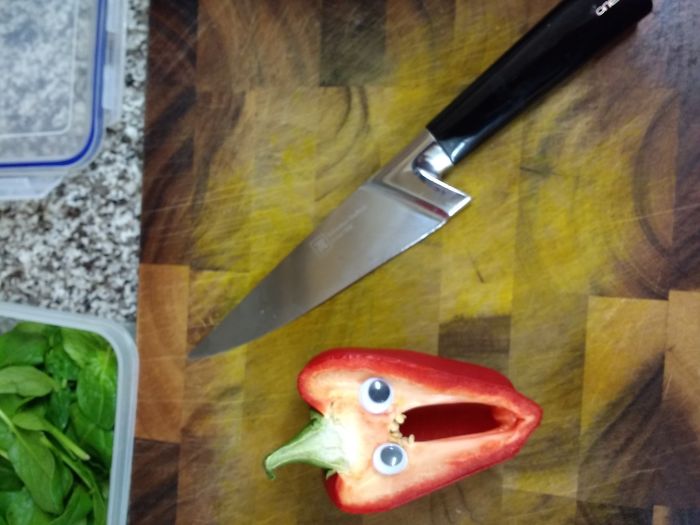 50 Funny Pics That Prove Googly Eyes Make EVERYTHING Look Better